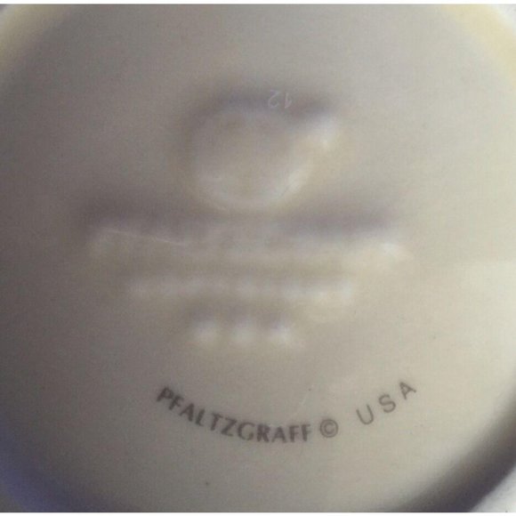 Pfaltzgraff Creamer GARDEN PARTY Pattern Stoneware Pitcher Violets Flowers - Picture 7 of 8